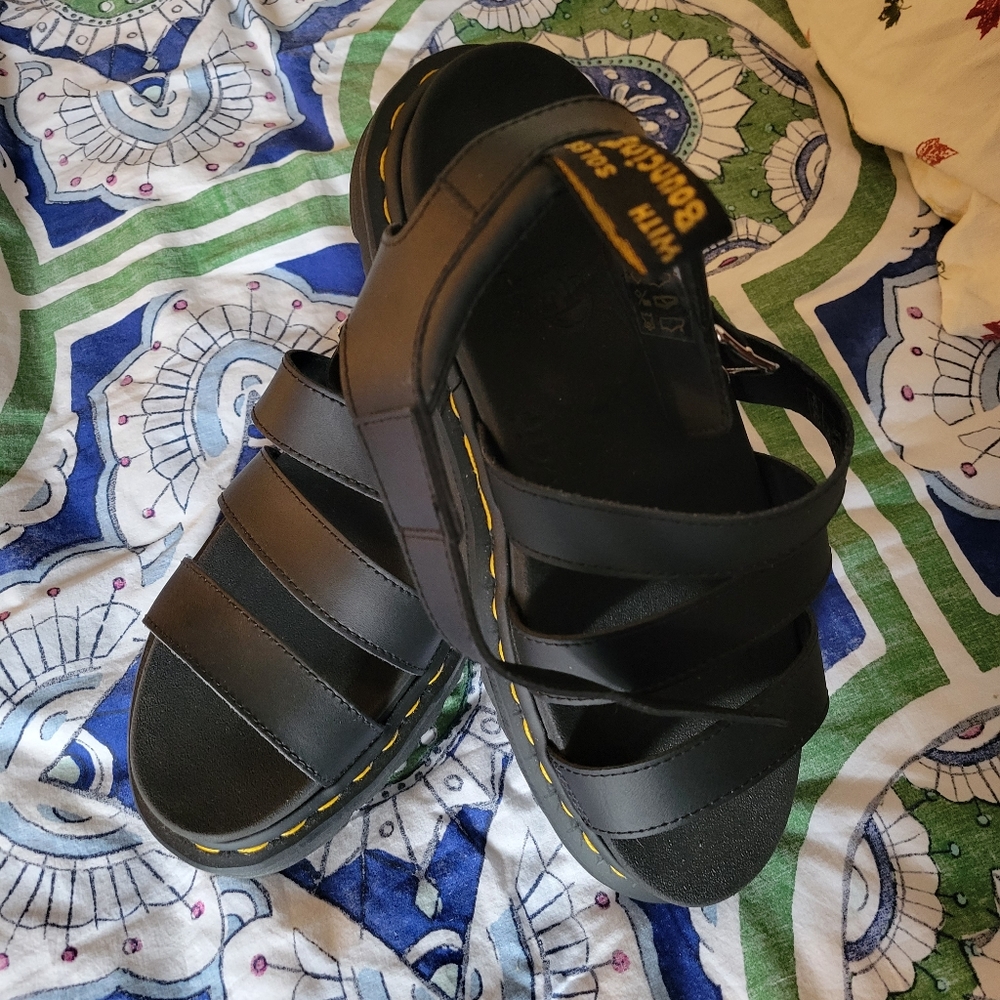 Doc martens blaire sandals
